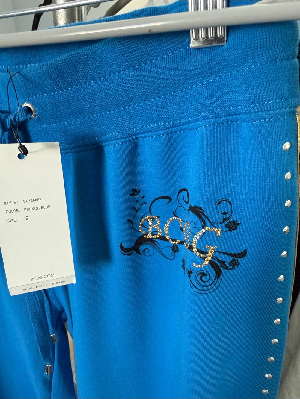 BCBGMaxAzria Y2K Vintage Style Hoodie & Pants Set - Picture 6 of 6